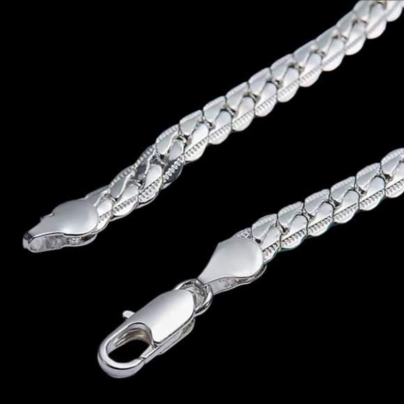 Silver Plate Chain Flat Side Bracelet 8" 925 Stamped Pretty Delicate NWOT - Picture 4 of 13